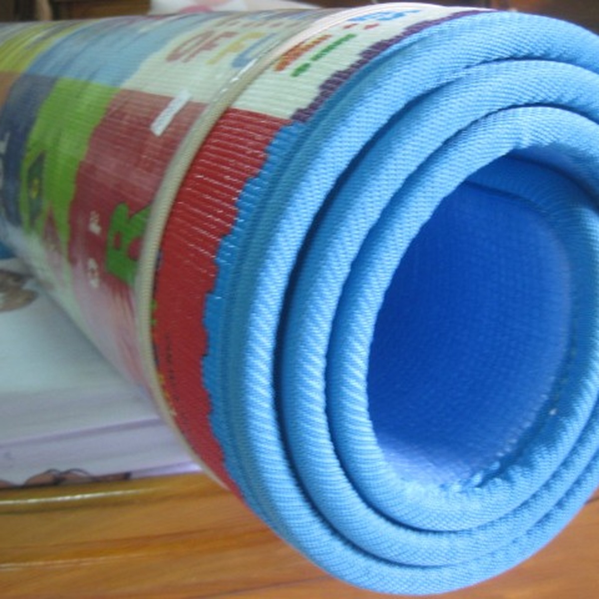 Thảm chơi Vinalon 1.5x2.0 m - mặt trái