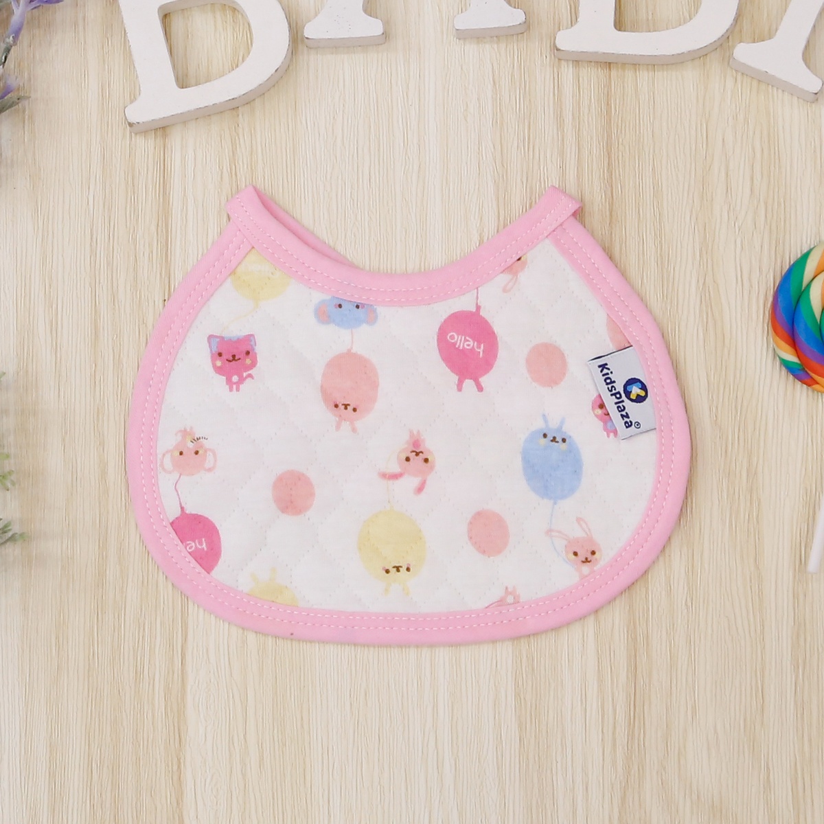 Yếm tròn xốp bông KidsPlaza - mặt trái