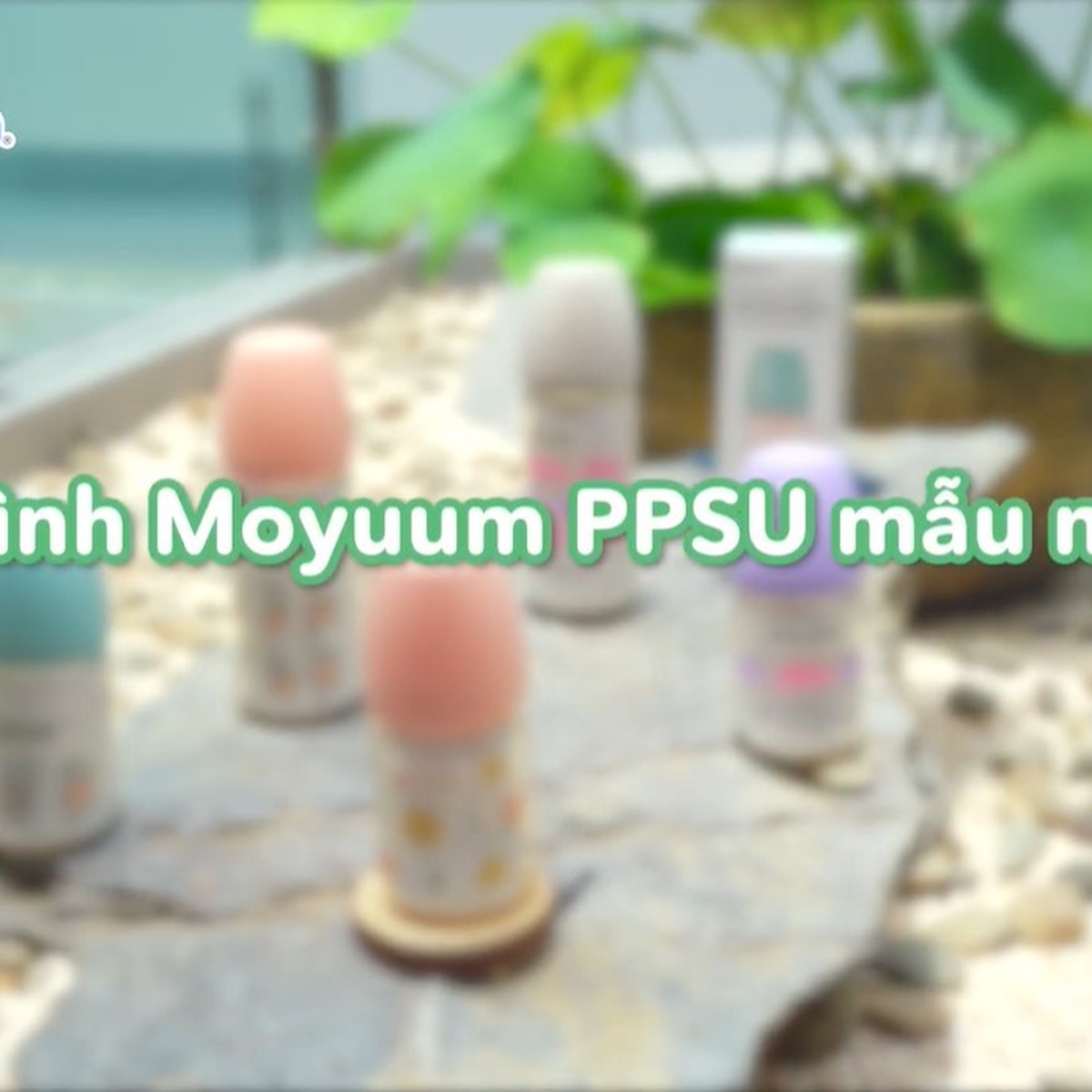 Bình sữa Moyuum Ogu Ogu xanh 170ml  - video