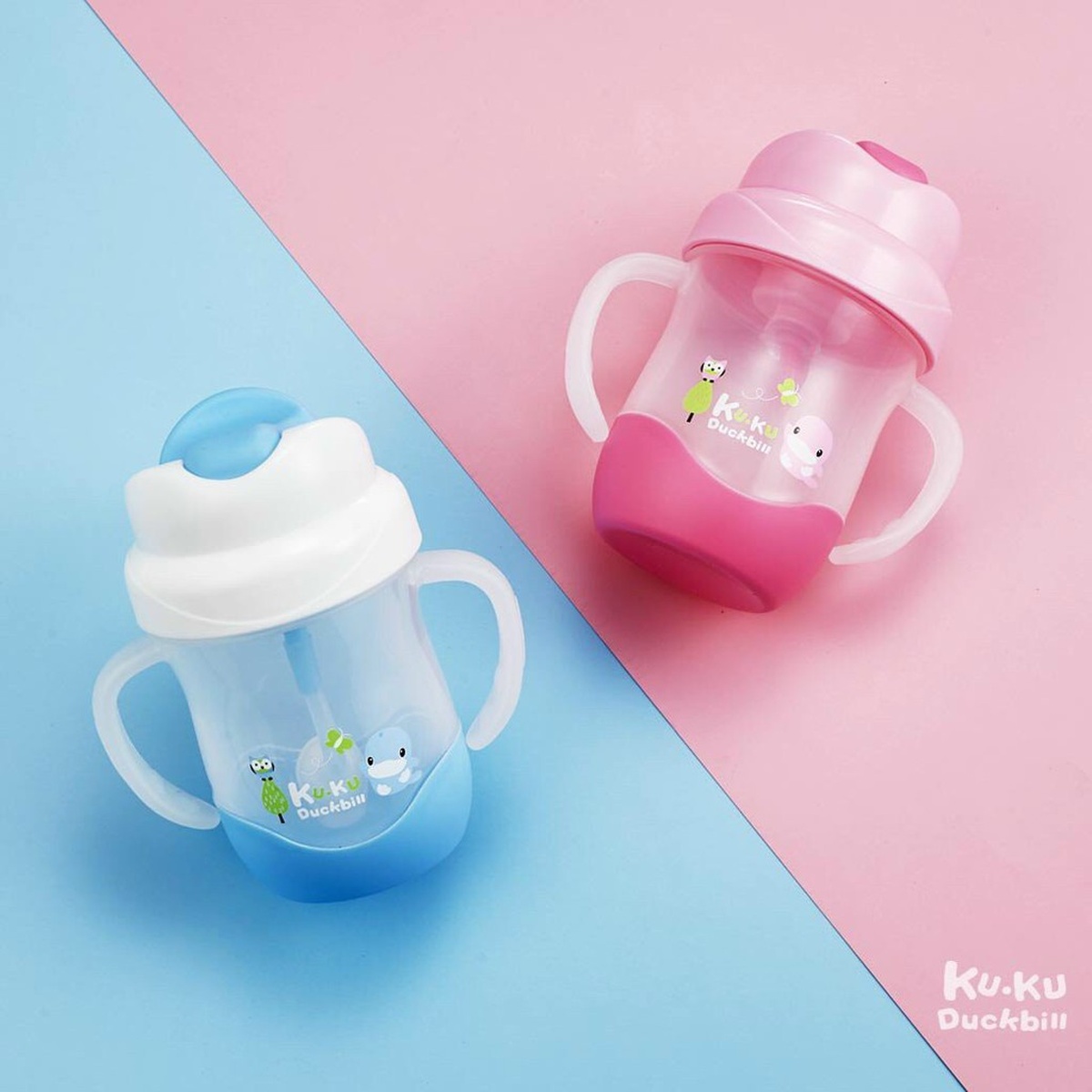 Bình uống nước kèm ống hút và có tay cầm KuKu Ku5472 200ml (Màu ngẫu nhiên) - mặt sau