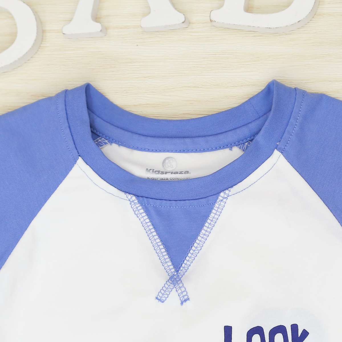 Bộ cộc bé trai in chữ Look me KidsPlaza TT22H (Xanh) - mặt sau