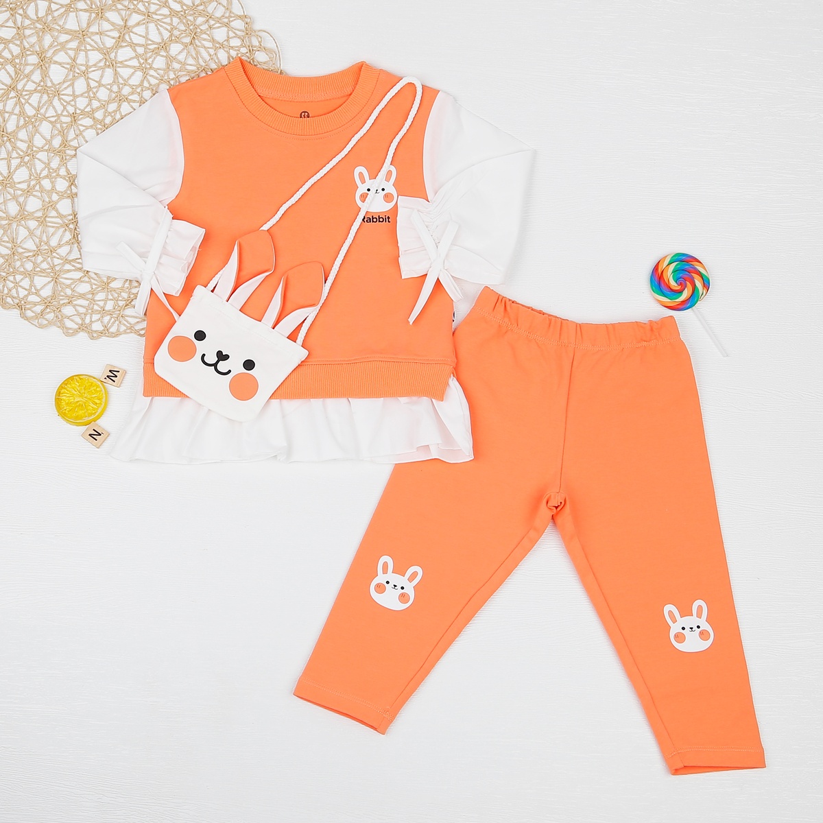 Bộ quần áo bé gái dài tay KidsPlaza tay bèo túi thỏ HN22D