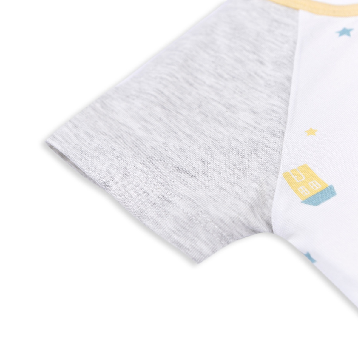 Bộ quần áo bé trai cộc tay cài vai Otis KidsPlaza ND22H - mặt sau