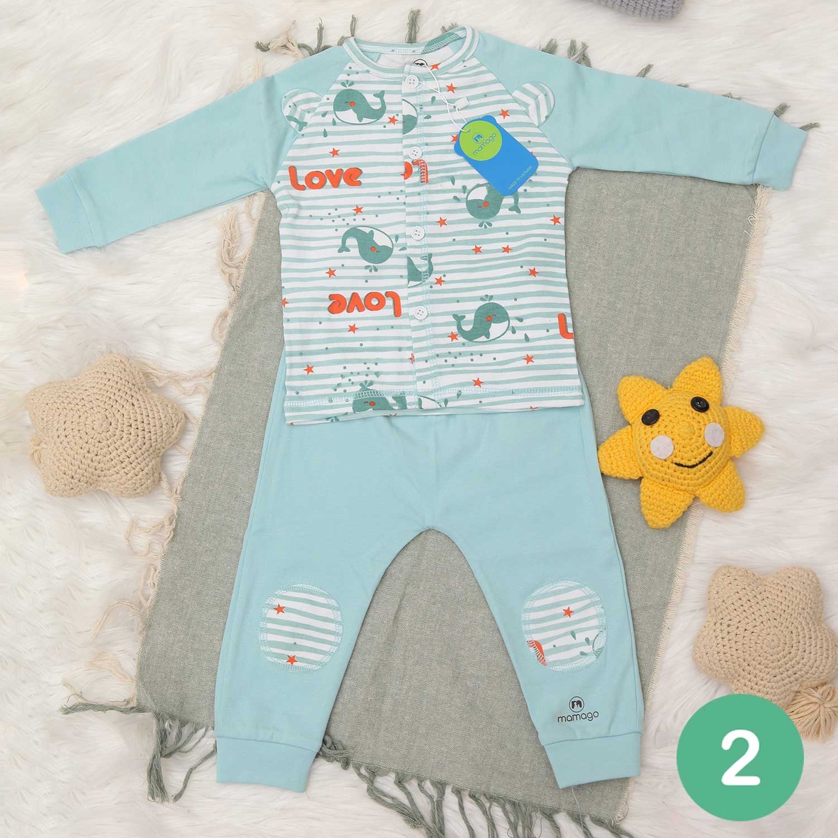 Quần áo sơ sinh cài giữa in chú cá heo Mamago (Xanh nhạt) 1-18M - mặt phải