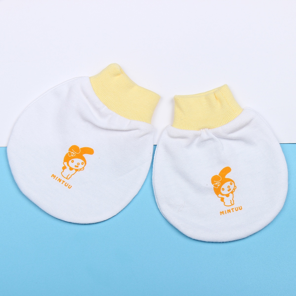 Bộ bao tay, bao chân sơ sinh MT19 (Trắng) - mặt trái