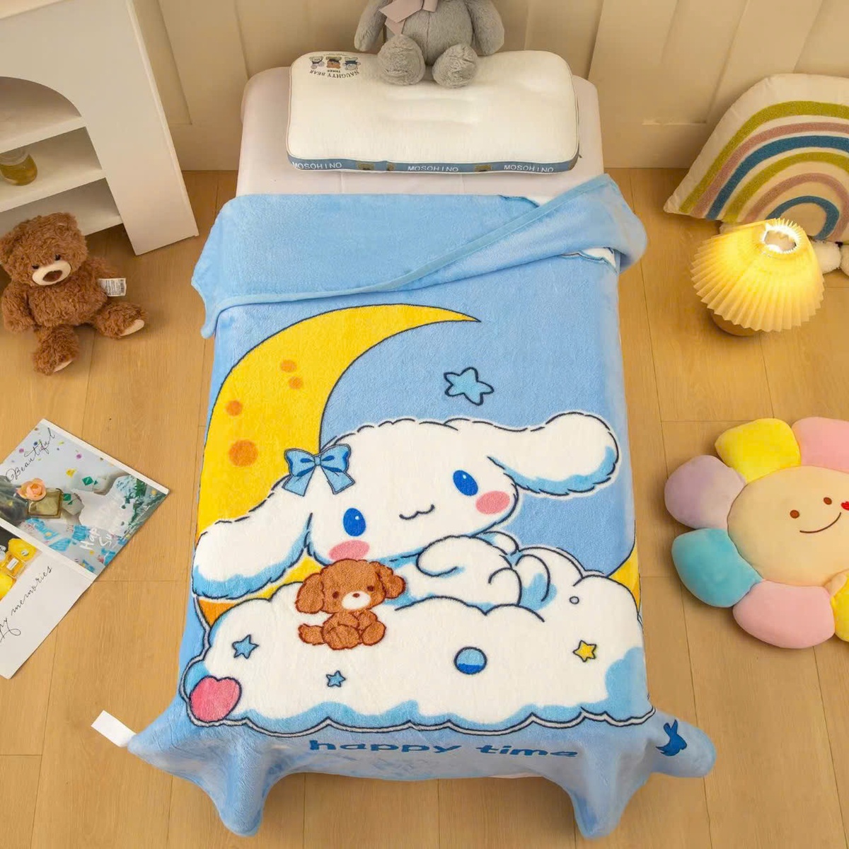 Chăn lông bé gái TopKids AC25 (Họa tiết ngẫu nhiên) - góc nghiêng