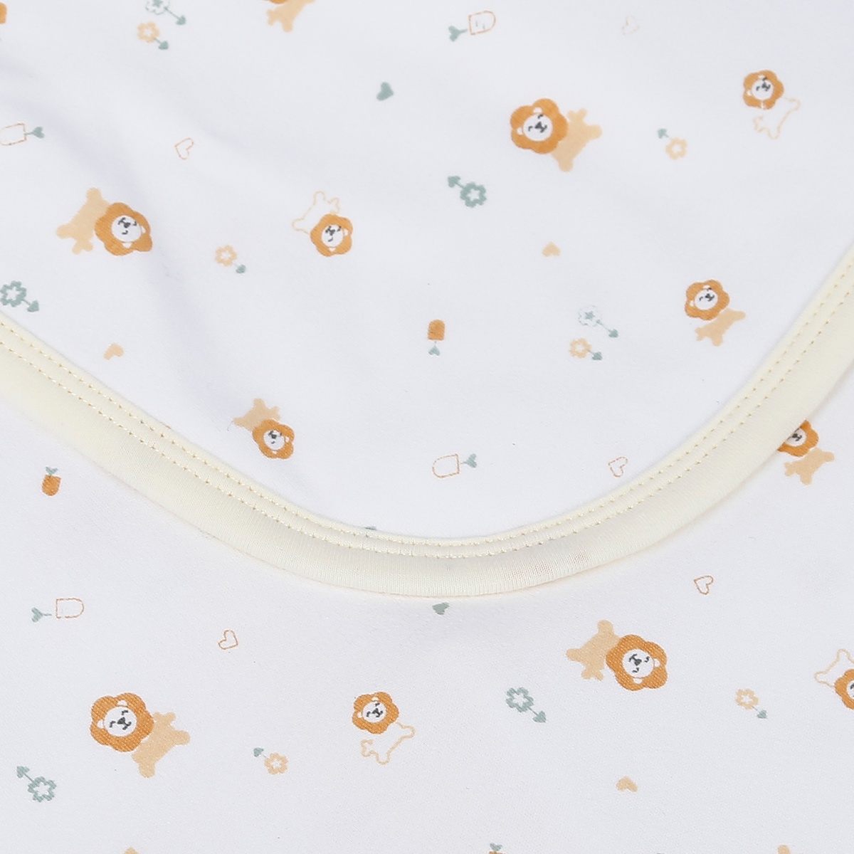 Chăn ủ sơ sinh có mũ in hình con sư tử KidsPlaza 1 lớp BA21 (Vàng) - góc nghiêng