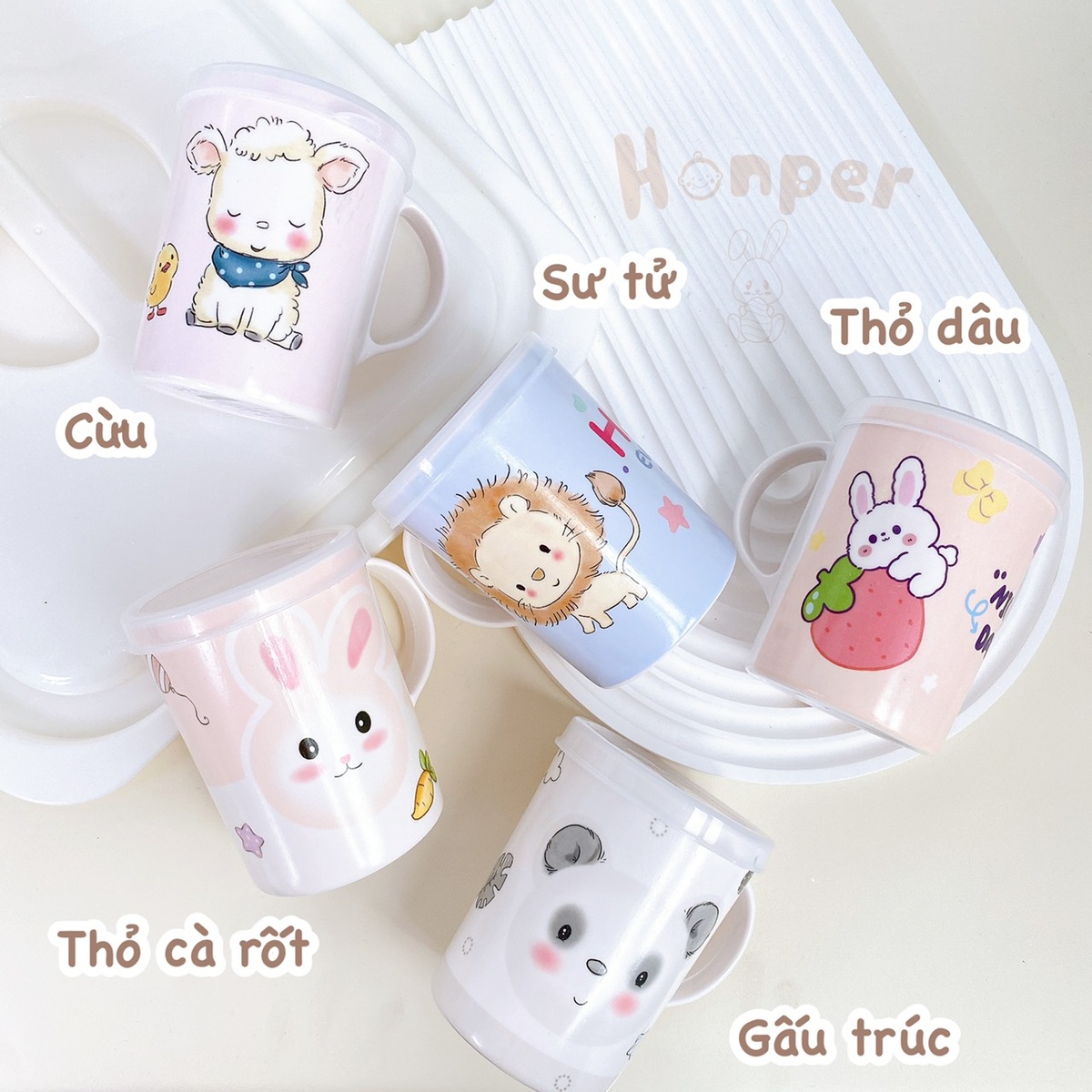 Cốc uống nước Honper HP2410 230ml (Mẫu ngẫu nhiên) - mặt trái