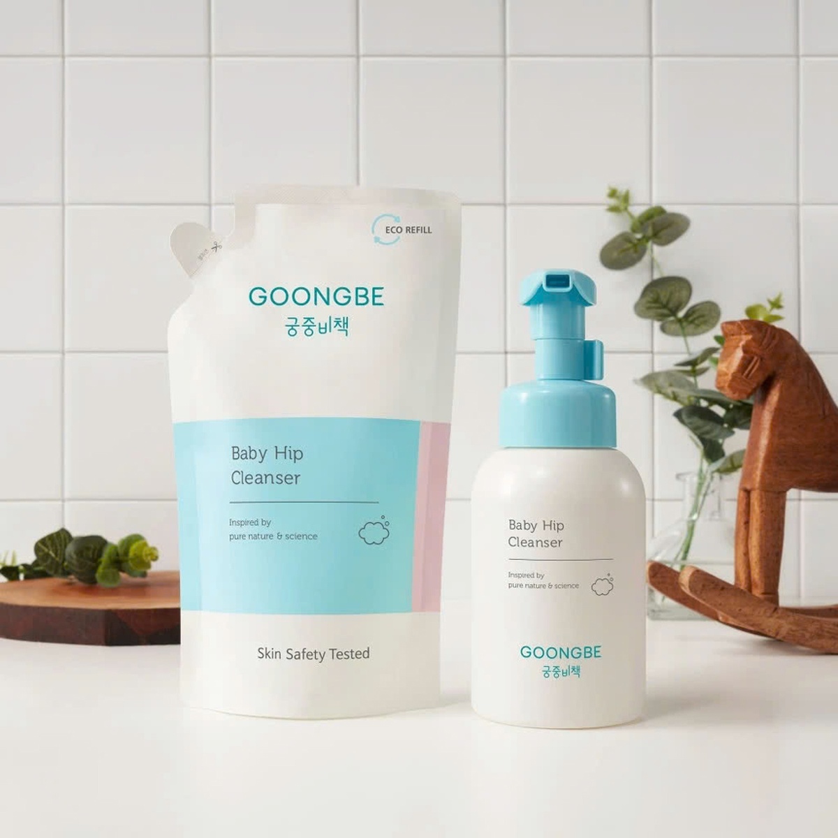 Dung dịch vệ sinh tạo bọt cho bé Goongbe 300ml 0M+ - mặt trái