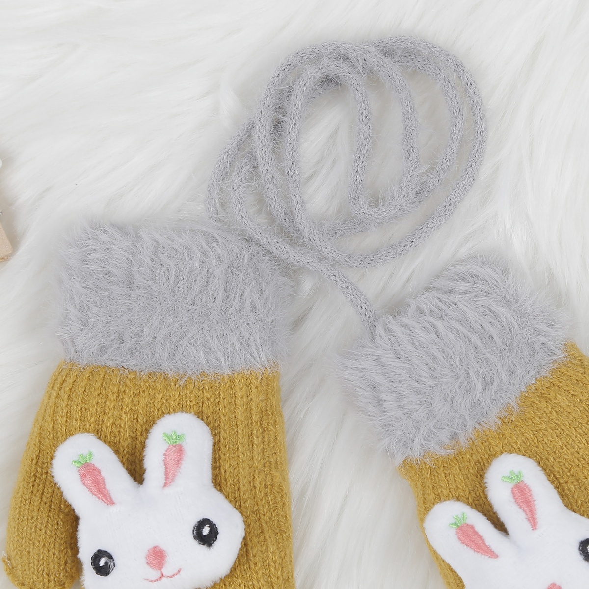 Găng tay len cho bé KidsPlaza 22K-G05 - mặt phải