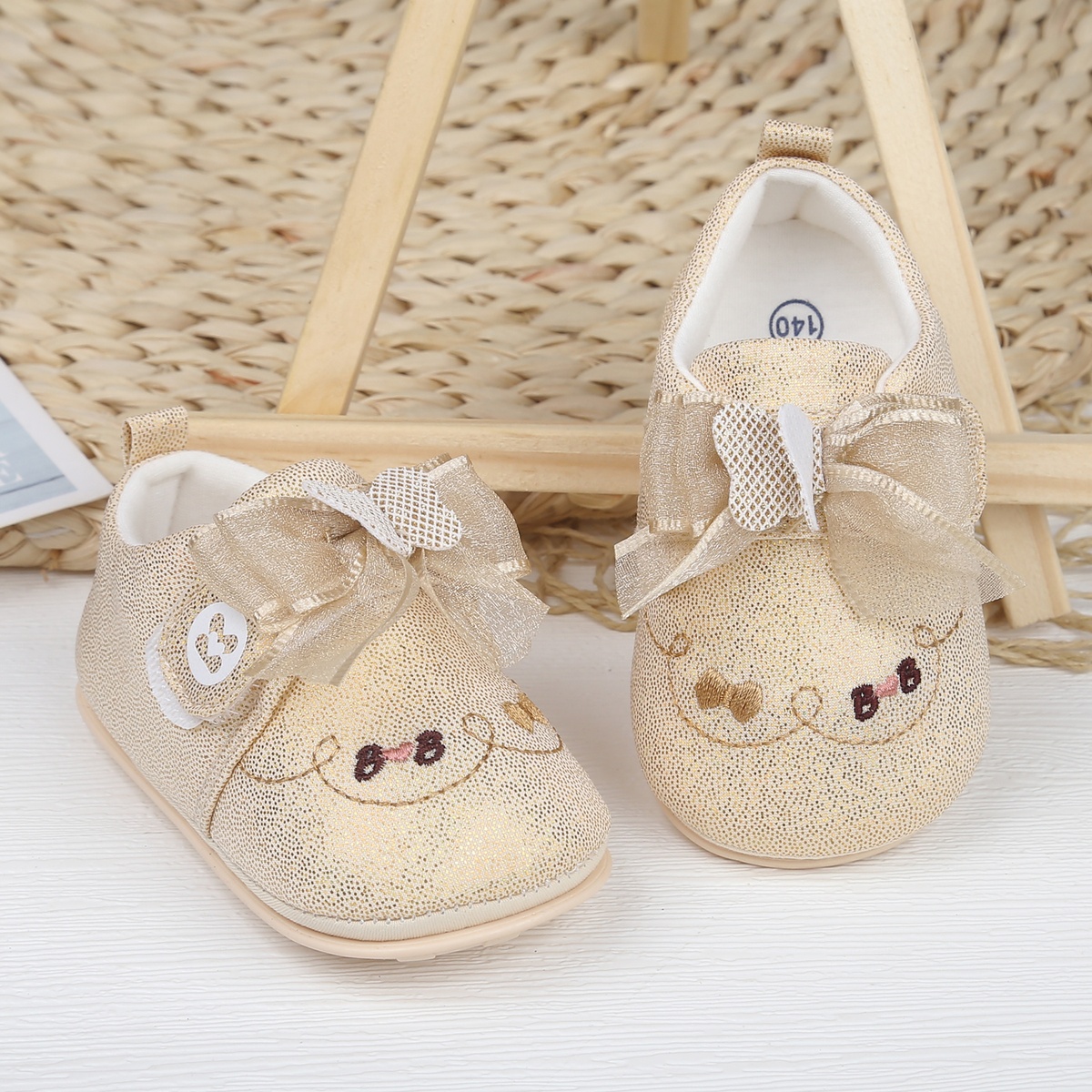 Giày tập đi KidsPlaza đính nơ 23K-S6 (Be)
