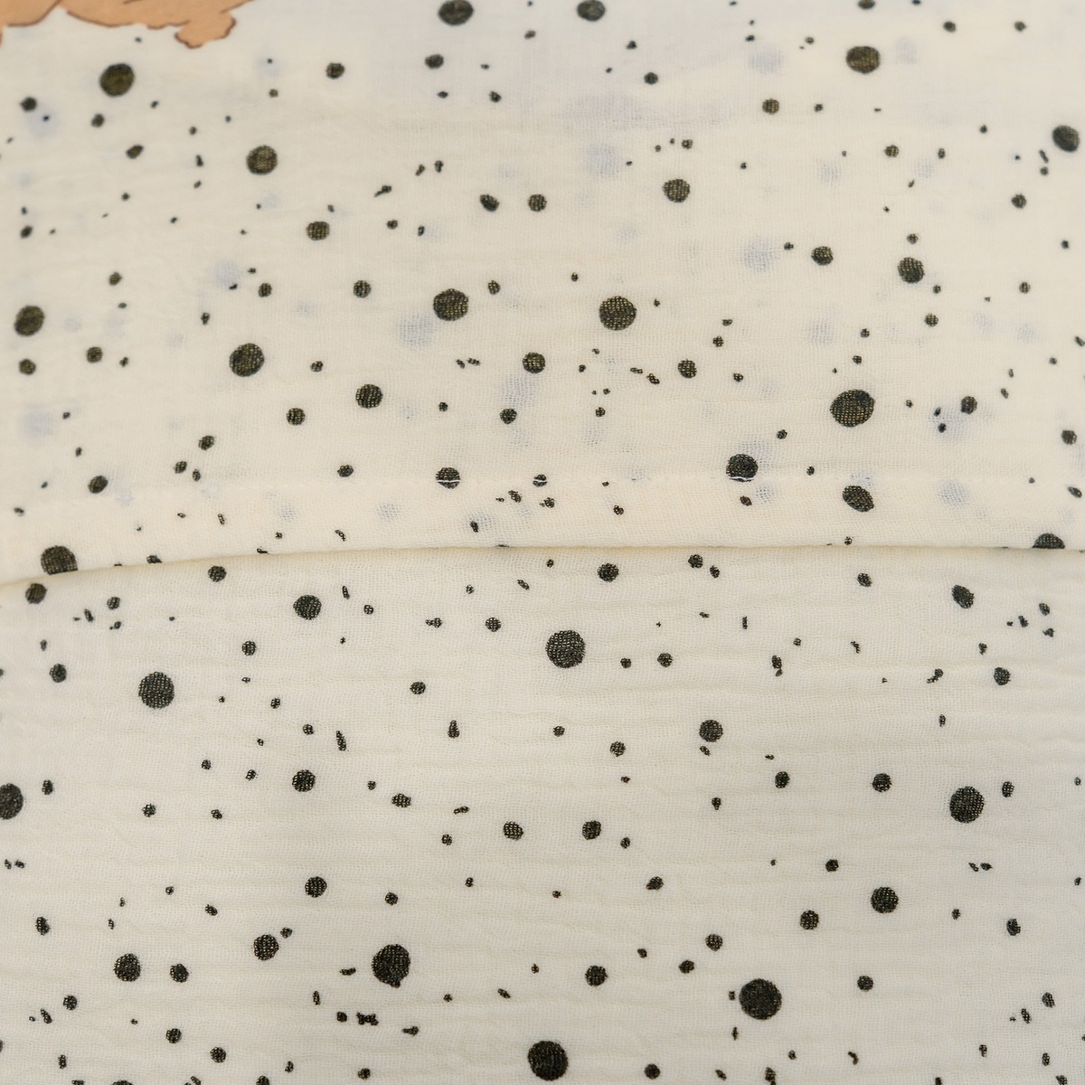 Gối Muslin họa tiết gấu AC25 (30x40) - góc nghiêng