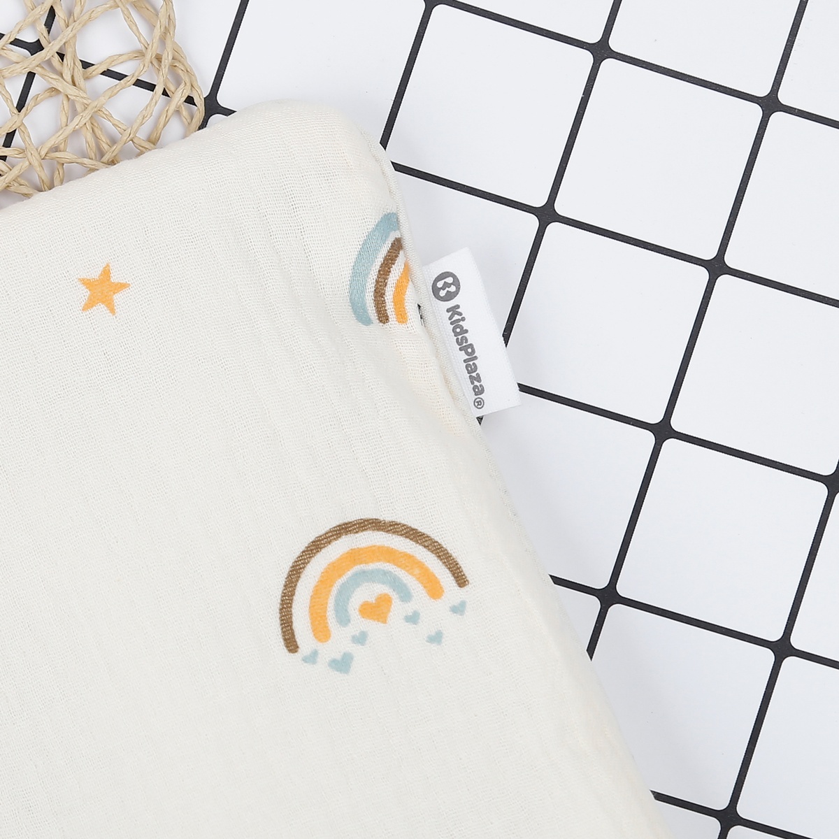 Gối sơ sinh KidsPlaza Muslin cầu vòng PG23 - mặt trái