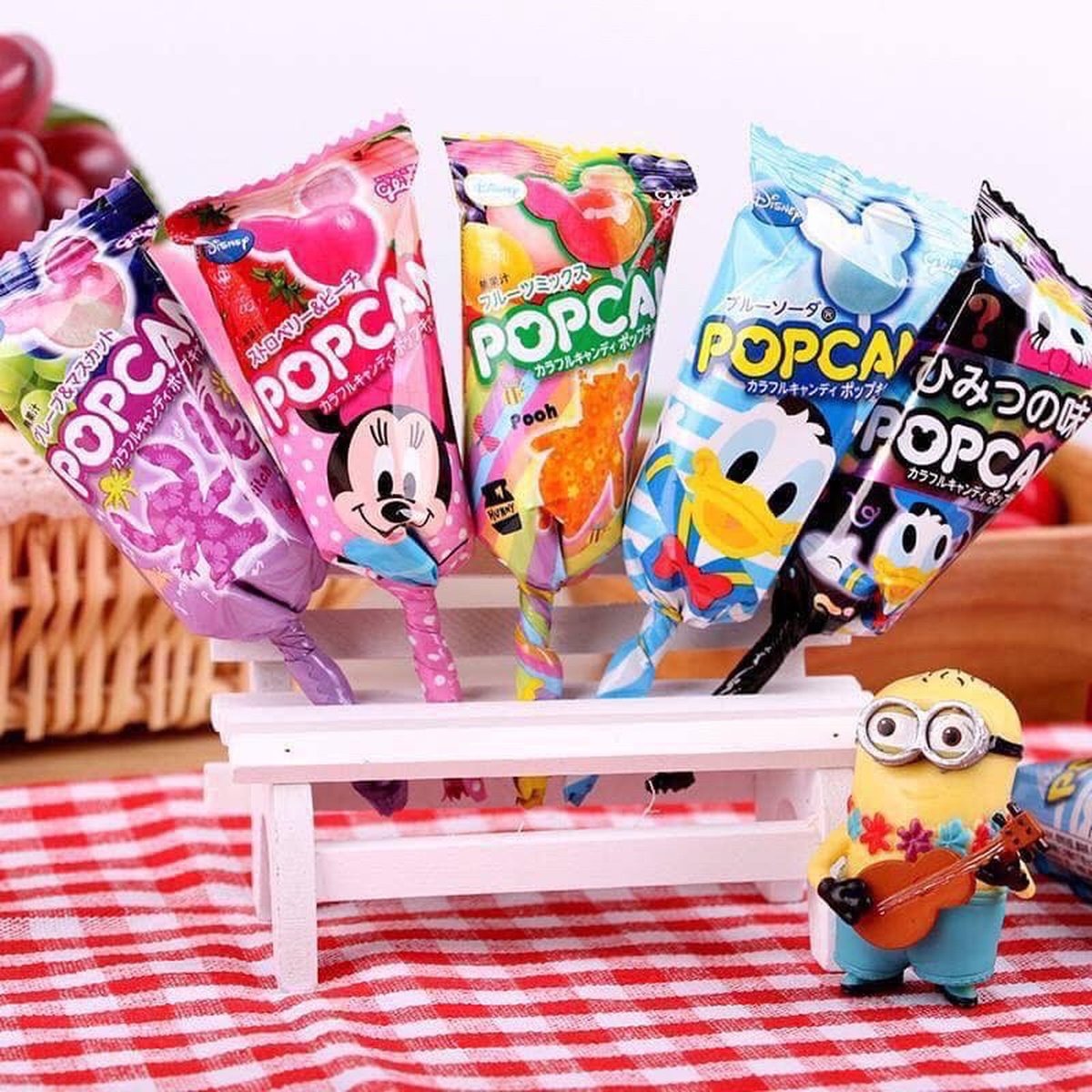 Kẹo mút Glico Popcan Mickey Nhật Bản cho bé - mặt trái