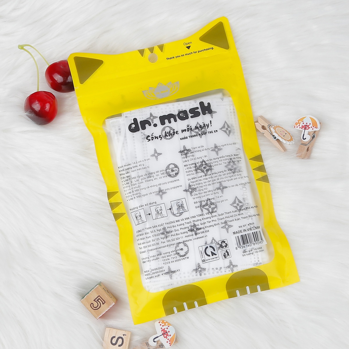 Khẩu trang trẻ em 4 lớp Kids Dr.Mark - mặt trái