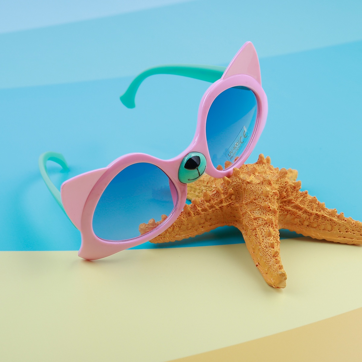 Kính thời trang KidsPlaza Raccoon PK21-003 Pink - mặt trái
