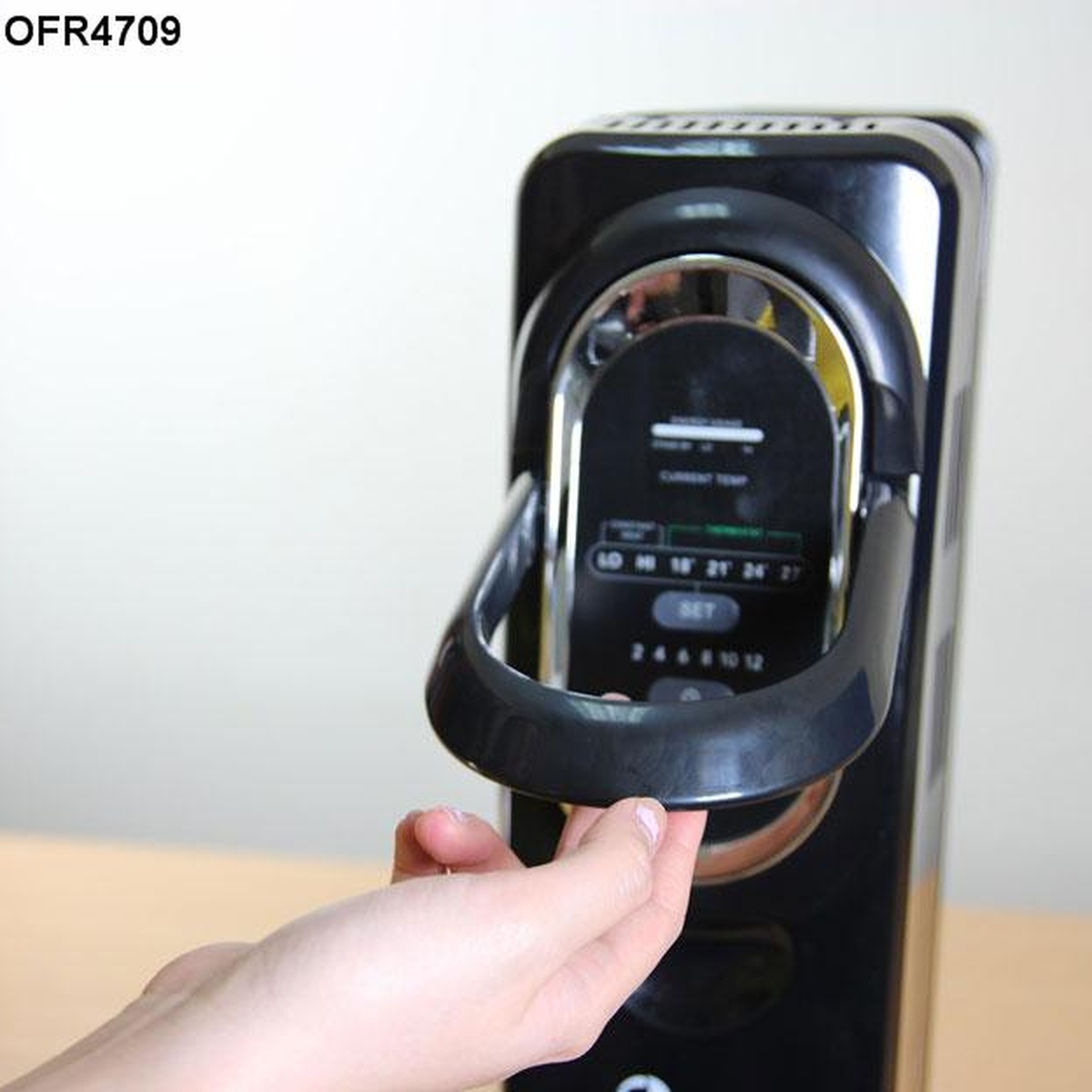 Máy sưởi dầu FujiE OFR4709 - mặt trái