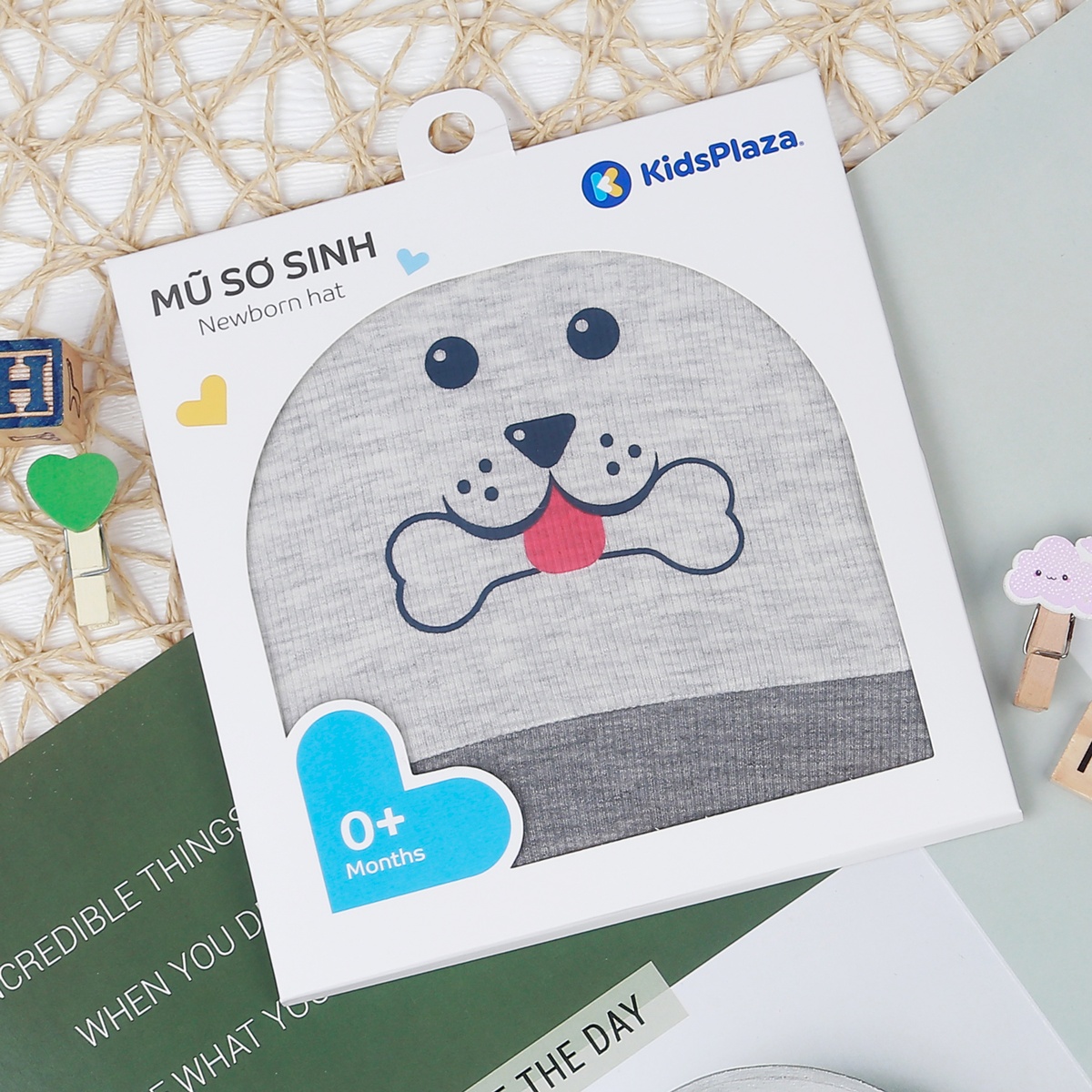 Mũ sơ sinh kẻ tăm KidsPlaza ND22T (Ghi) - góc nghiêng