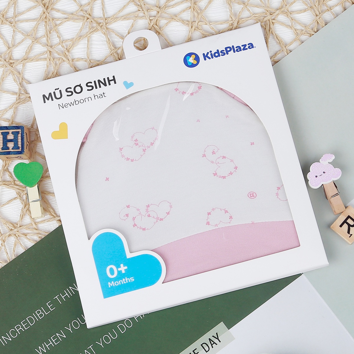 Mũ sơ sinh Otis bé gái Kids Plaza ND22T (Trắng hồng) - mặt sau