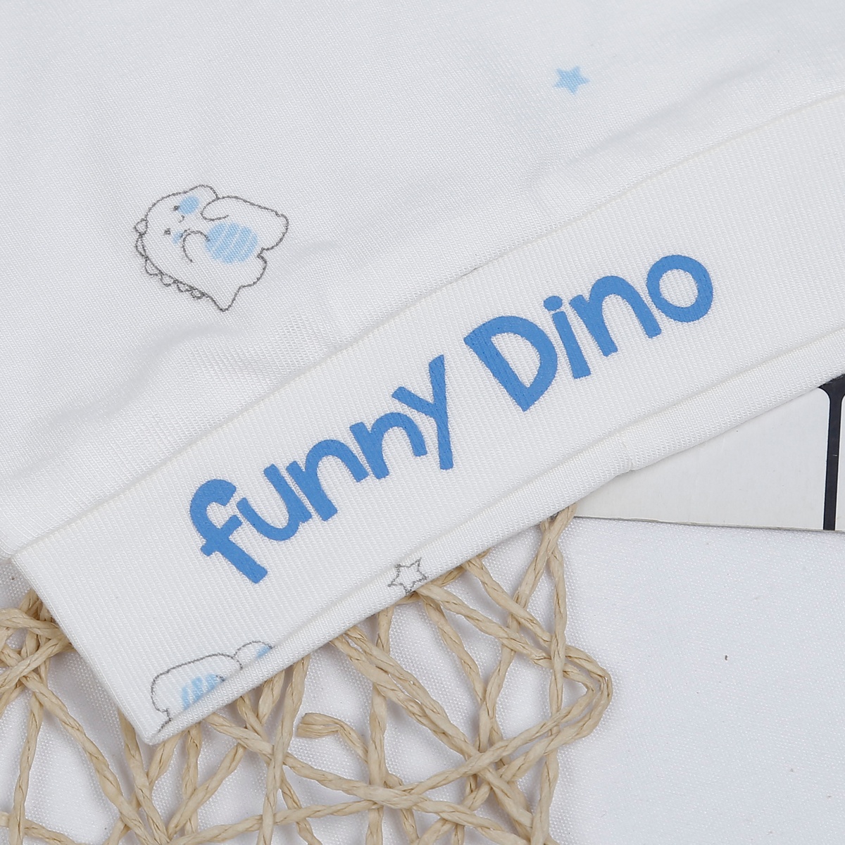 Mũ sơ sinh KidsPlaza Otis ND23T (Trắng xanh) - mặt trái
