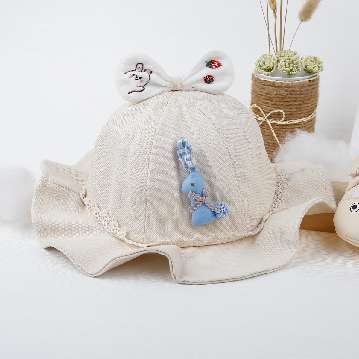 Mũ thời trang KidsPlaza đính nơ 23K-H09 s50 (Be sữa)