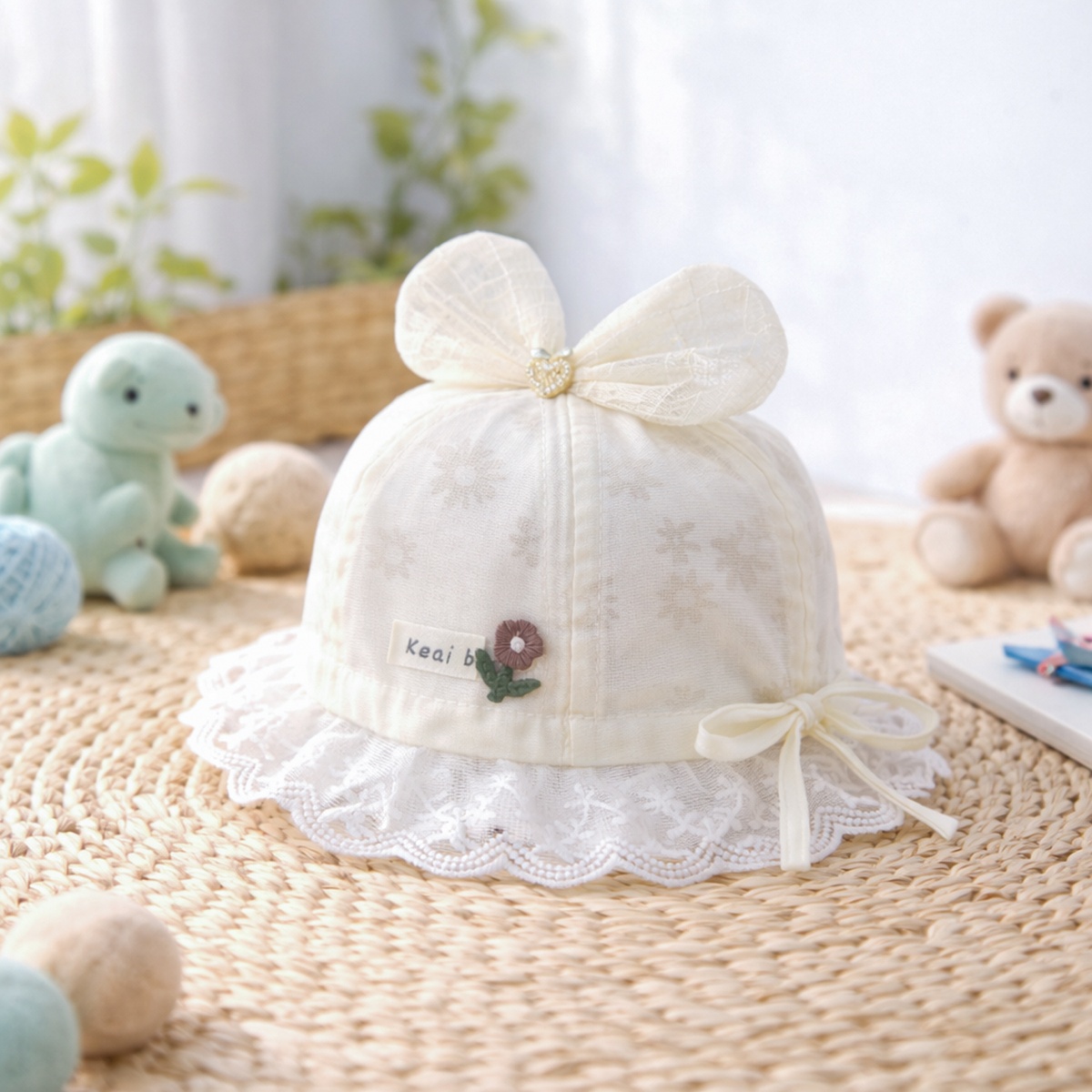 Mũ vành bé gái KidsPlaza thêu hoa & nơ 26K-H12 size 48 (Be) - mặt phải