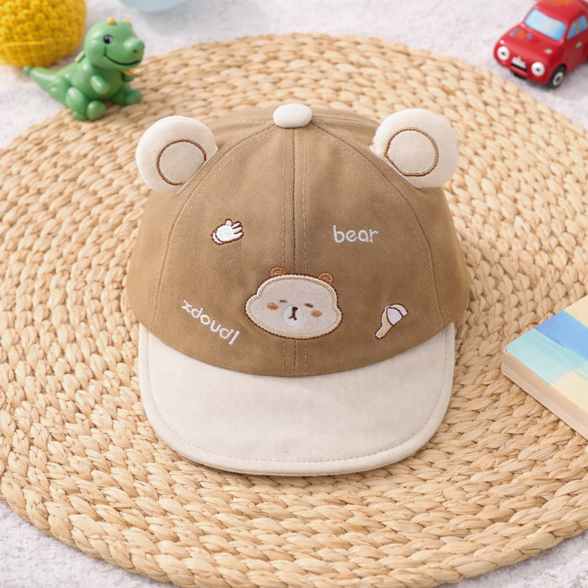 Mũ lưỡi trai KidsPlaza bear 2 tai 26K-H25 size 48 (Nâu) - mặt phải