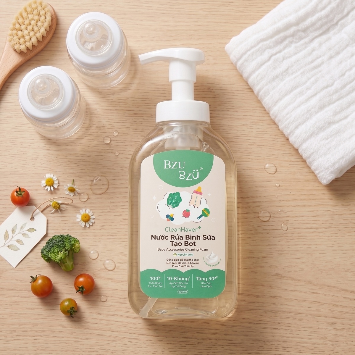 Nước rửa bình tạo bọt không mùi Bzu Bzu chai 500ml VN - mặt phải