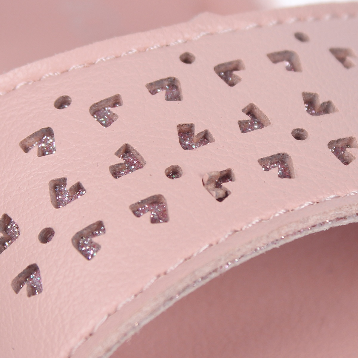 Sandal bé gái Mamago thắt nơ AC20 (Hồng) size 22 - hình 6