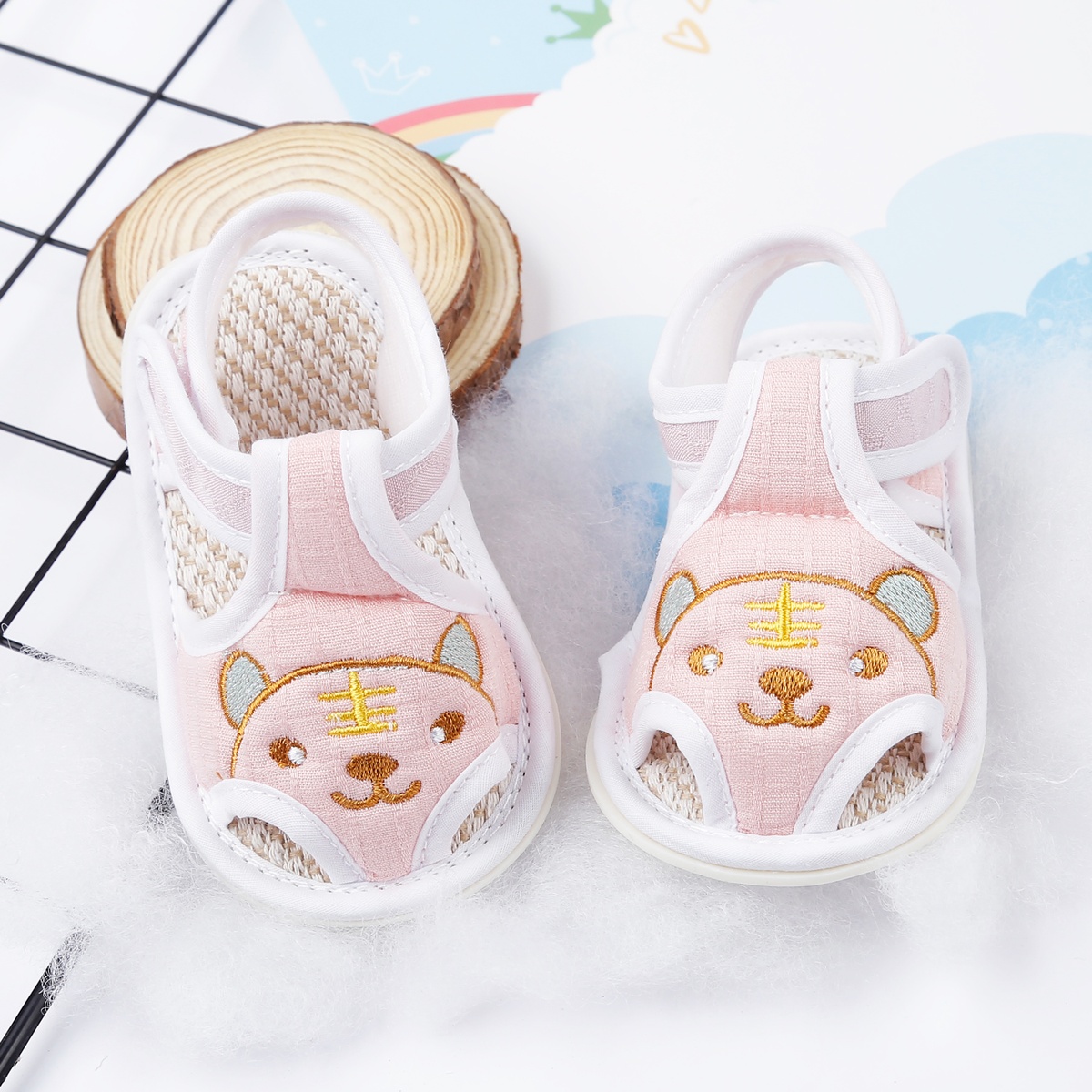 Dép sandal tập đi Aiyinmei hình gấu 23K-SD8 (Hồng)
