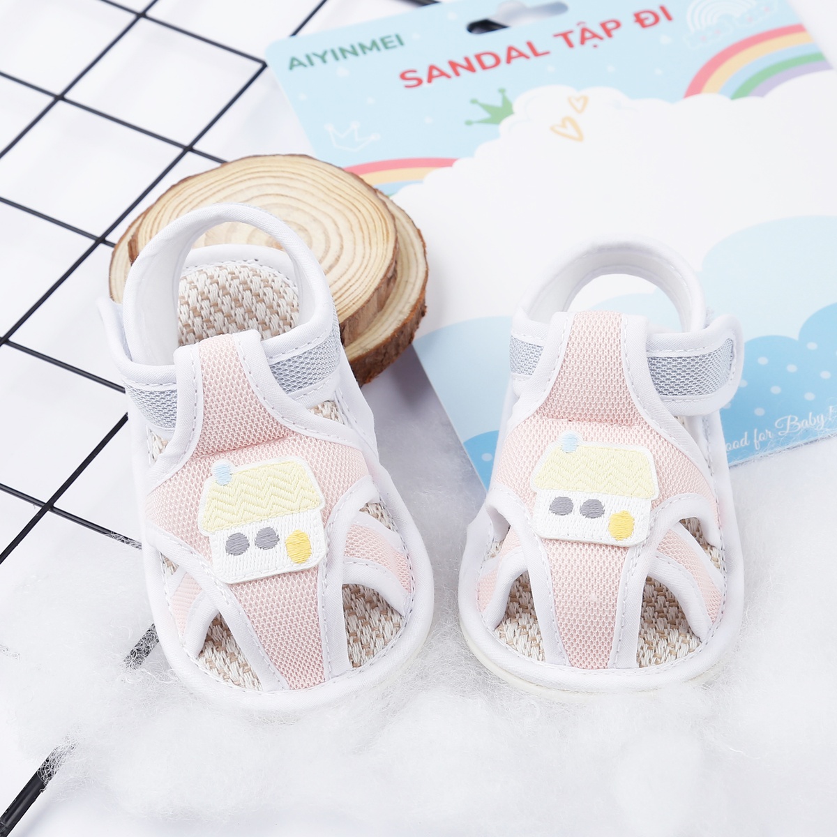 Dép sandal tập đi Aiyinmei hình ngôi nhà 23K-SD6 (Cam nhạt)