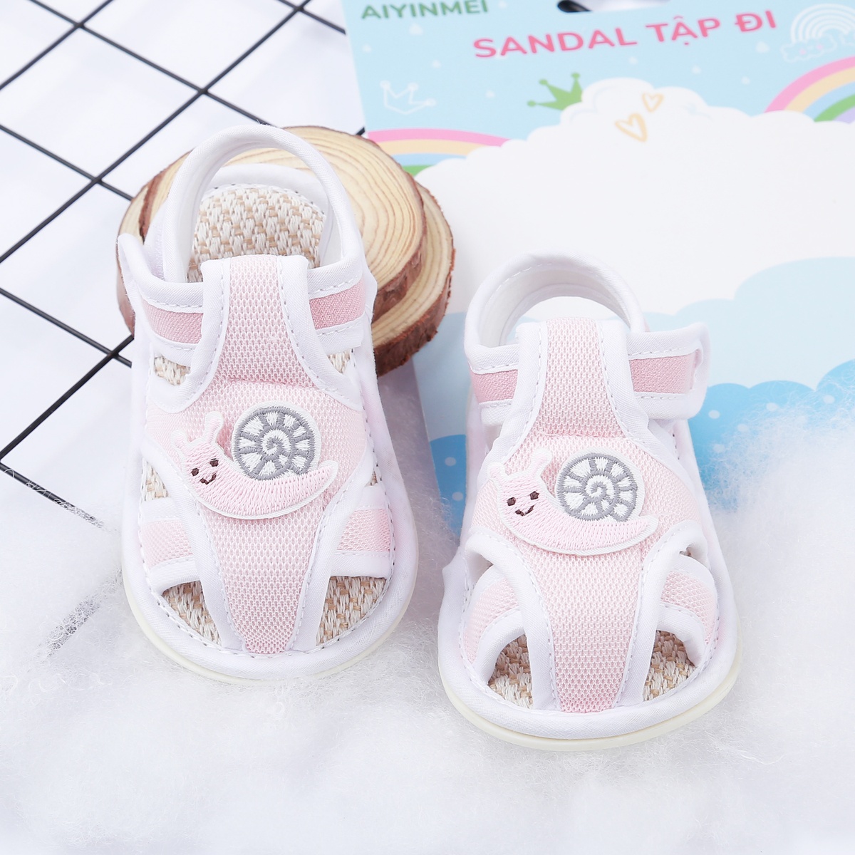 Dép sandal tập đi Aiyinmei ốc sên (Hồng) 23K-SD2