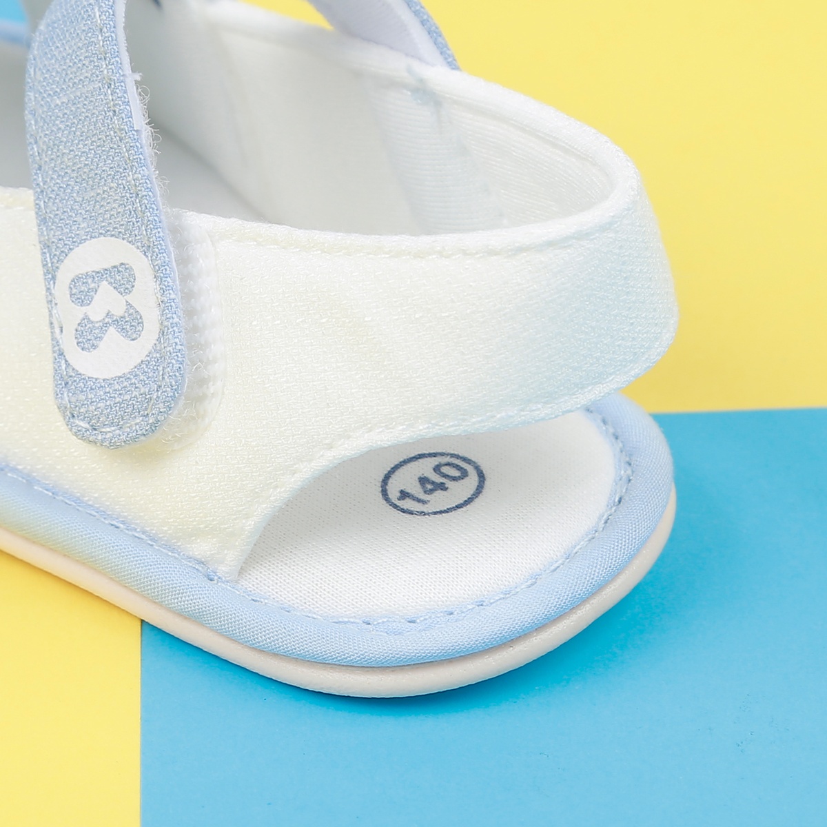 Dép sandal tập đi KidsPlaza 22k-S1 hình cún (Xanh) - mặt sau