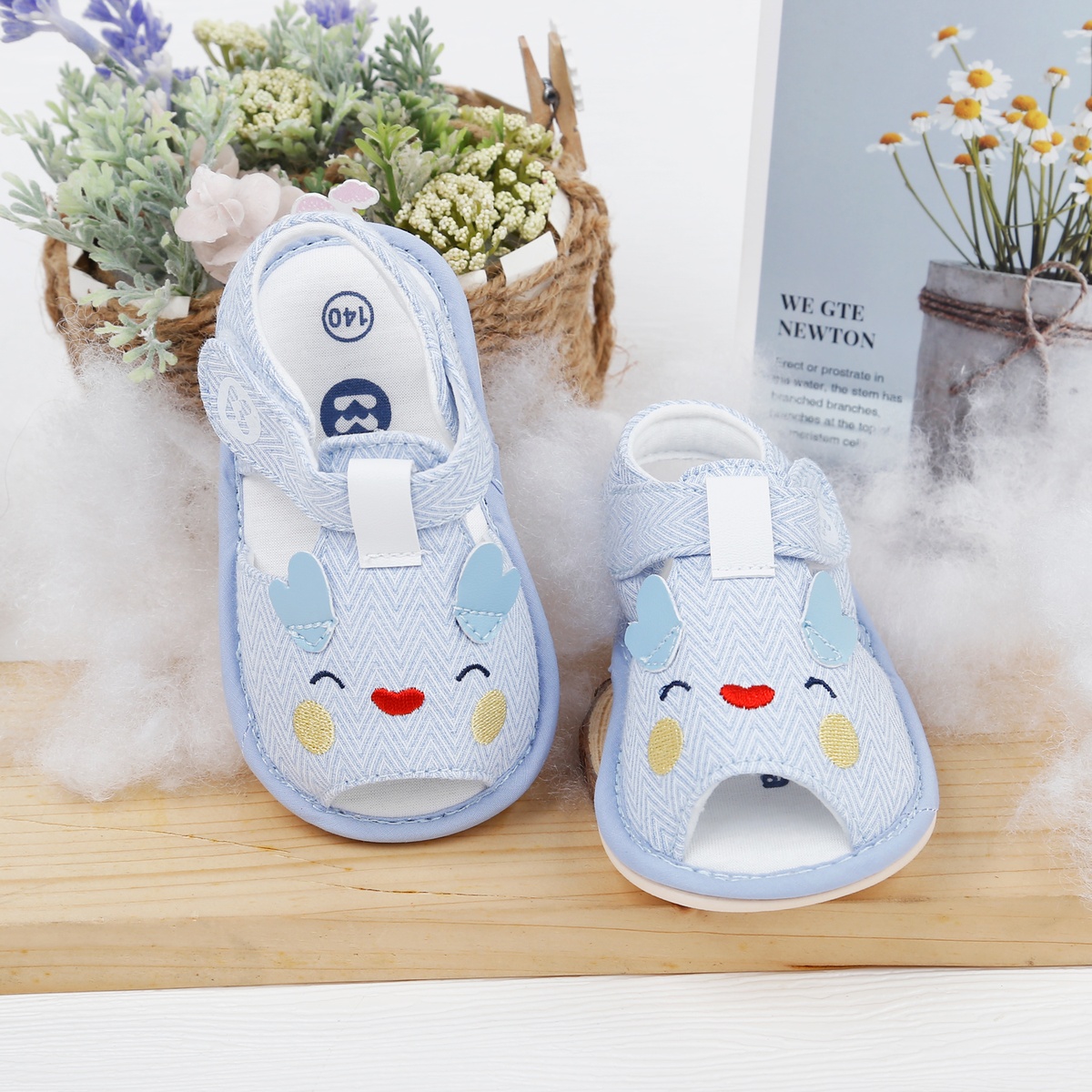 Dép sandal tập đi KidsPlaza 23K-15 gà cute (Xanh)