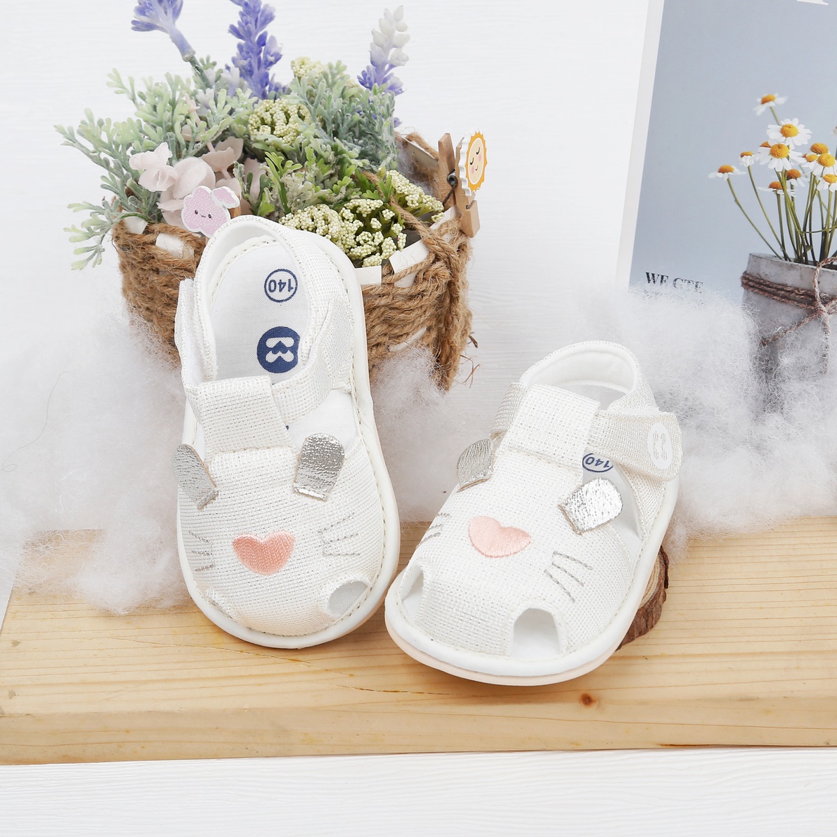 Dép sandal tập đi KidsPlaza 23K-S11 hình chuột (Be)