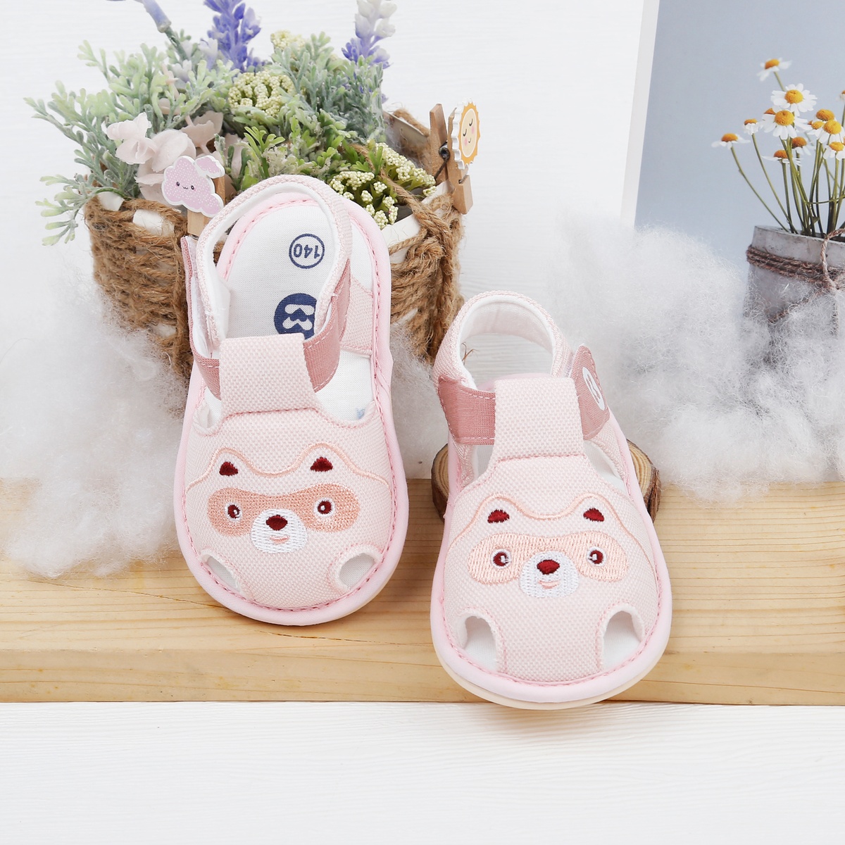 Dép sandal tập đi KidsPlaza 23K-S12 thêu gấu (Hồng)