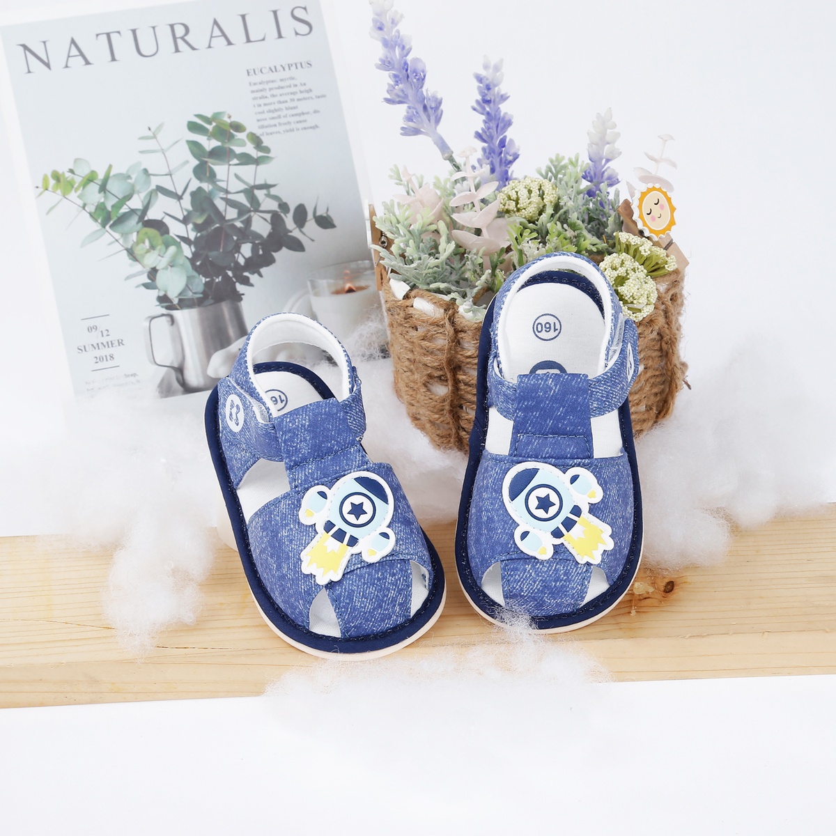 Dép sandal tập đi KidsPlaza họa tiết tên lửa 23K-S1 (Xanh)