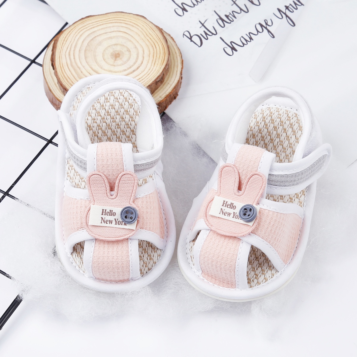 Dép sandal tập đi Aiyinmei thỏ (Hồng) 23K-SD3