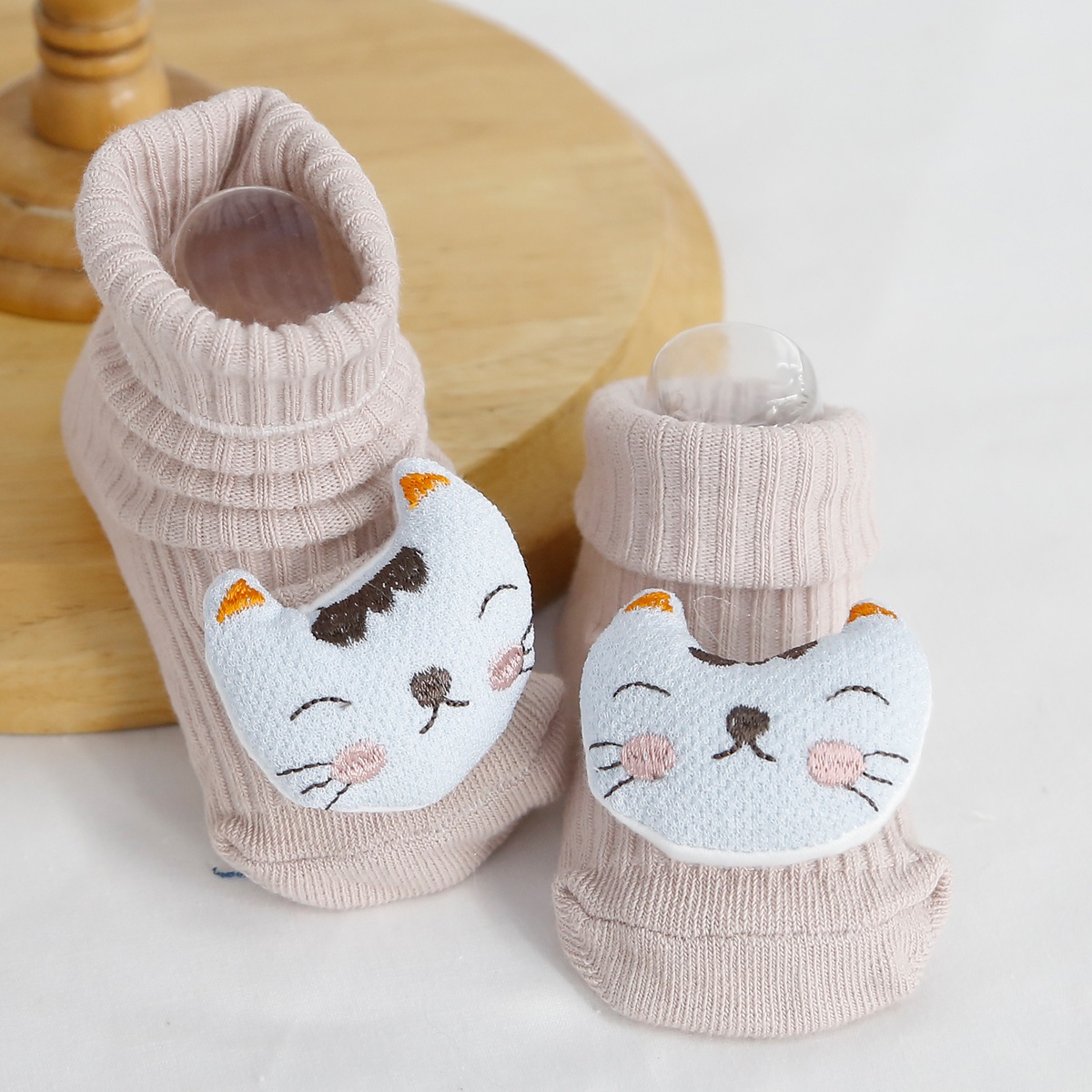 Set 2 tất bé gái in hình dễ thương AC22 - mặt phải