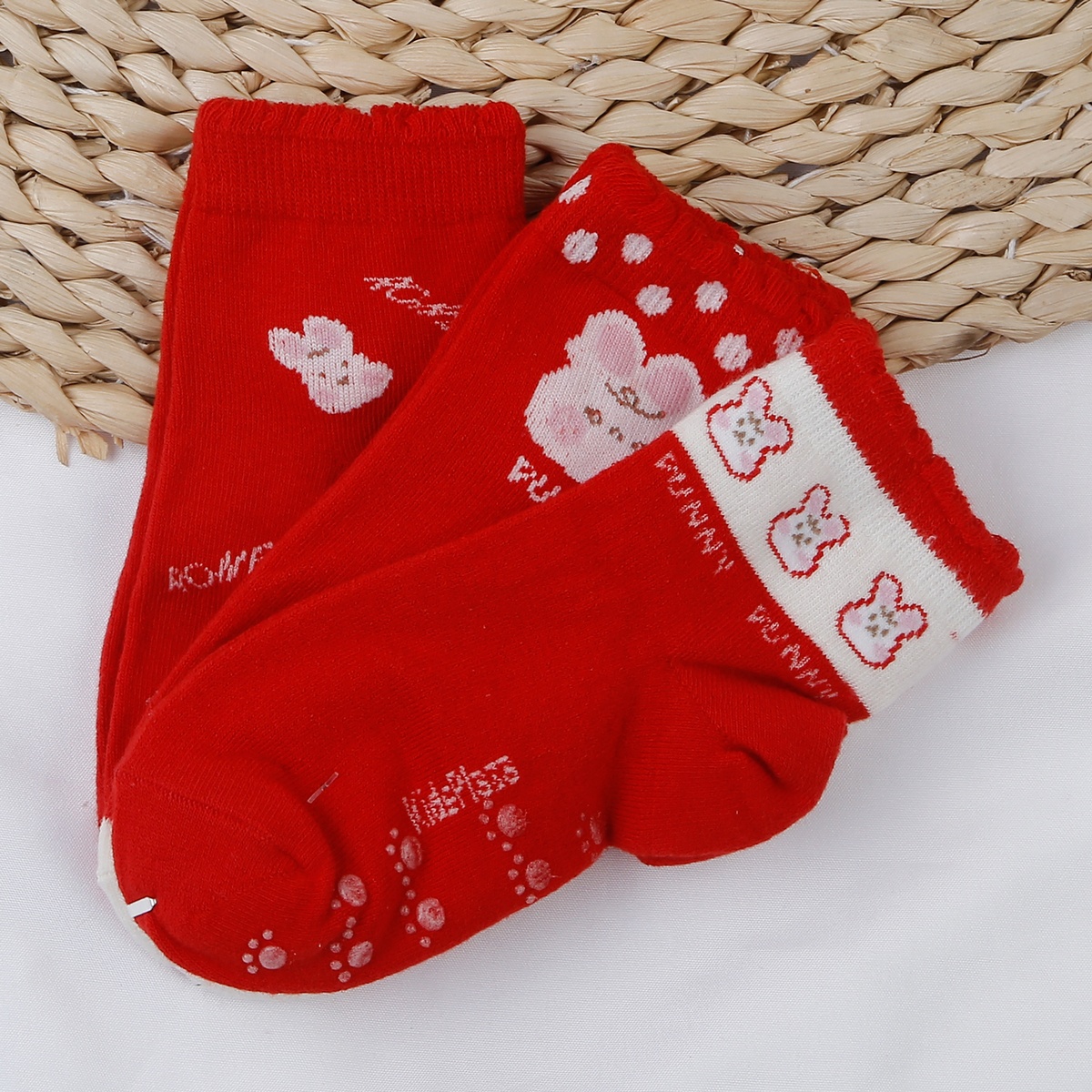Set 3 tất bé gái KidsPlaza bunny 3-5Y BH25D (Đỏ) - mặt phải