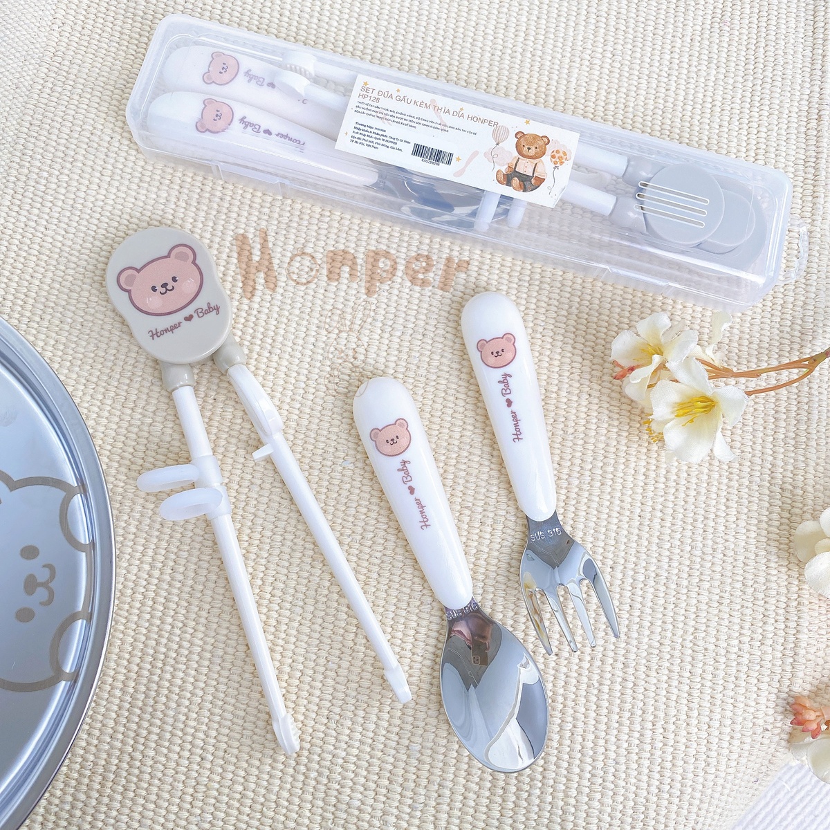 Set đũa kèm thìa dĩa cho bé Honper hình gấu HP-128 - mặt trái