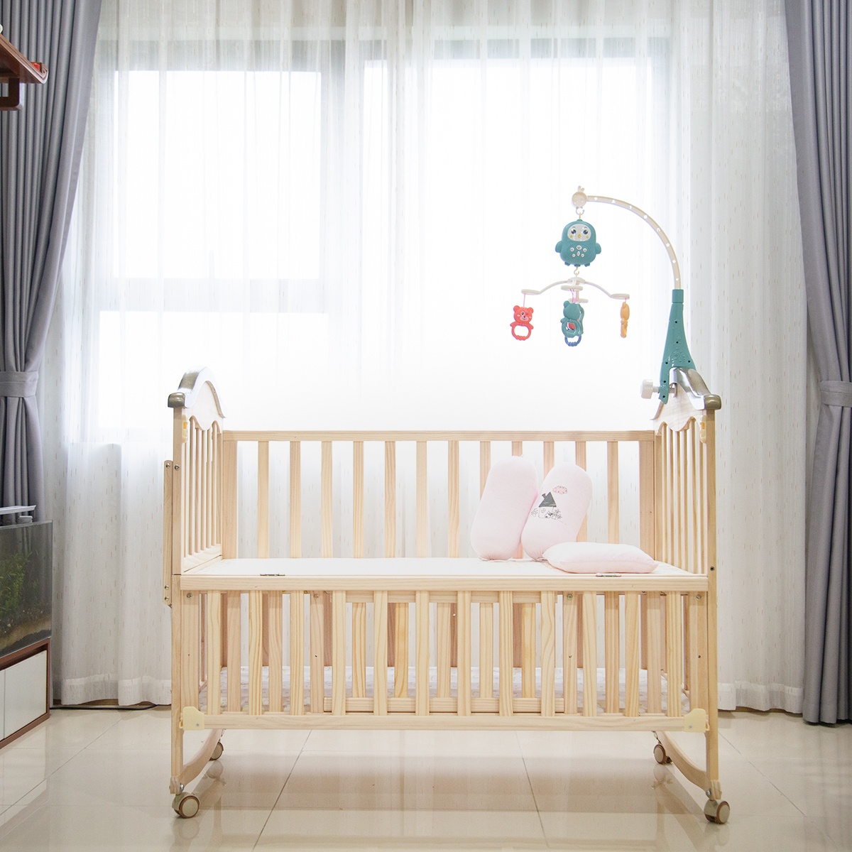 Set giường cũi KidsPlaza Natural Compact  - góc nghiêng