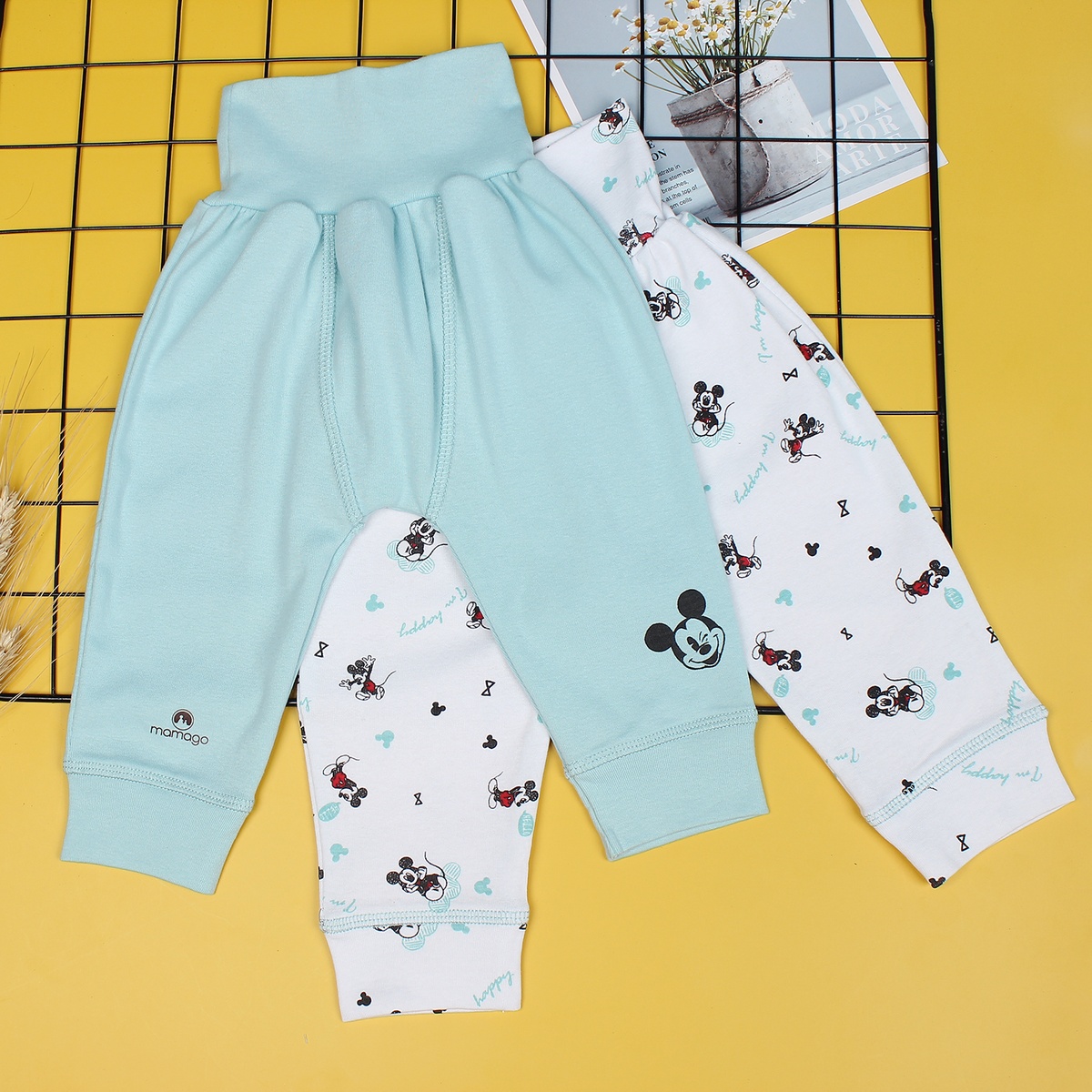 Set 2 quần cạp cao cho bé Mamago NĐ19 (Xanh) - mặt trước