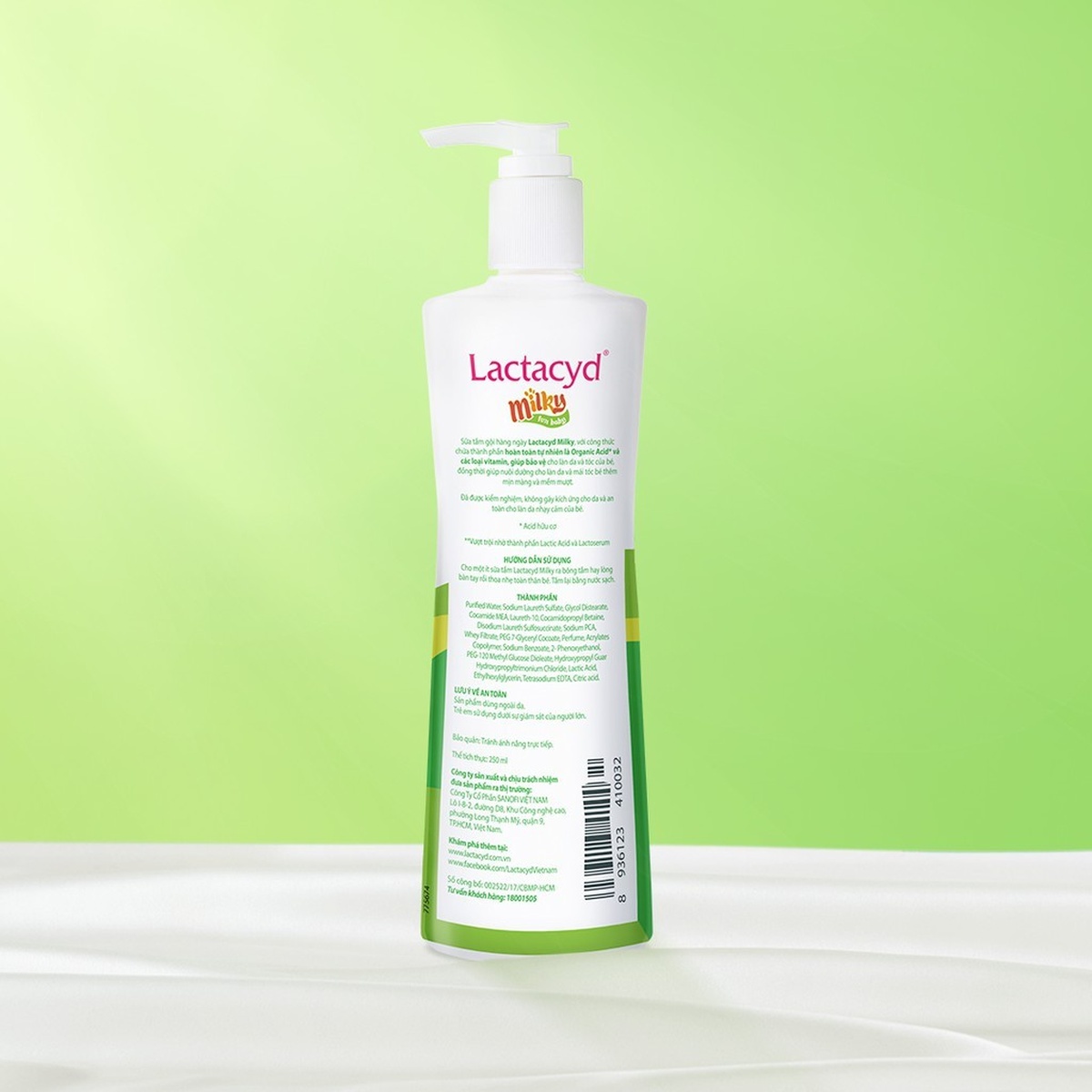 Sữa tắm gội Lactacyd Milky 500ml  - góc nghiêng