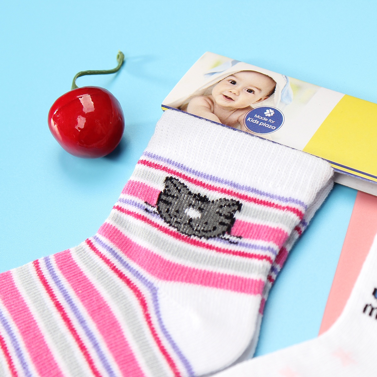Tất sơ sinh Kiza 2018bss-565 set 3 đôi (6M-5Y) - mặt trái