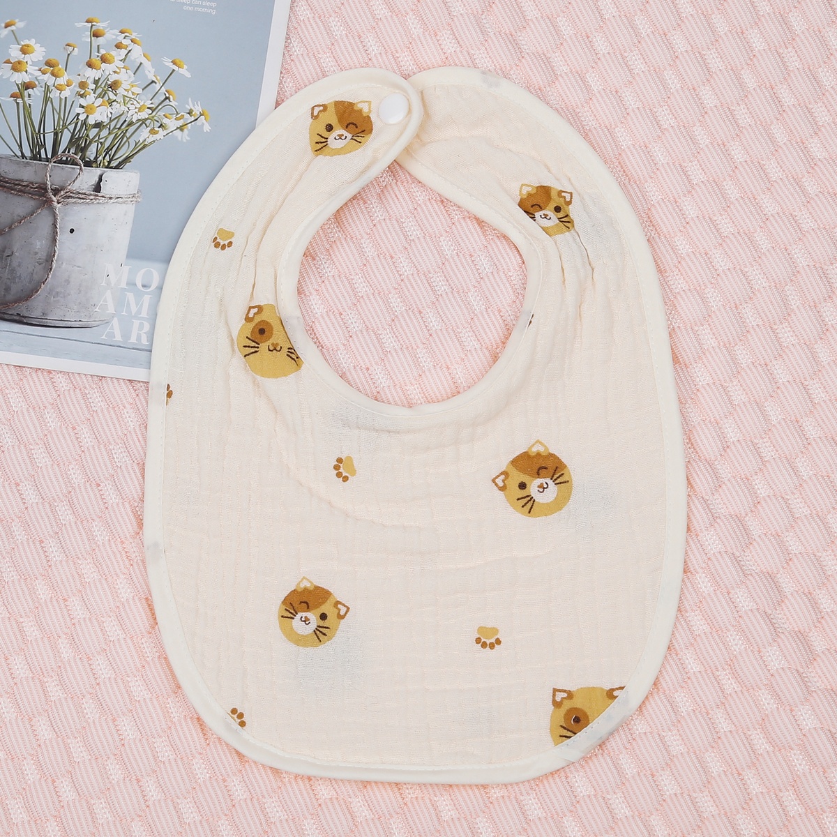 Yếm tròn KidsPlaza Muslin mèo PG23