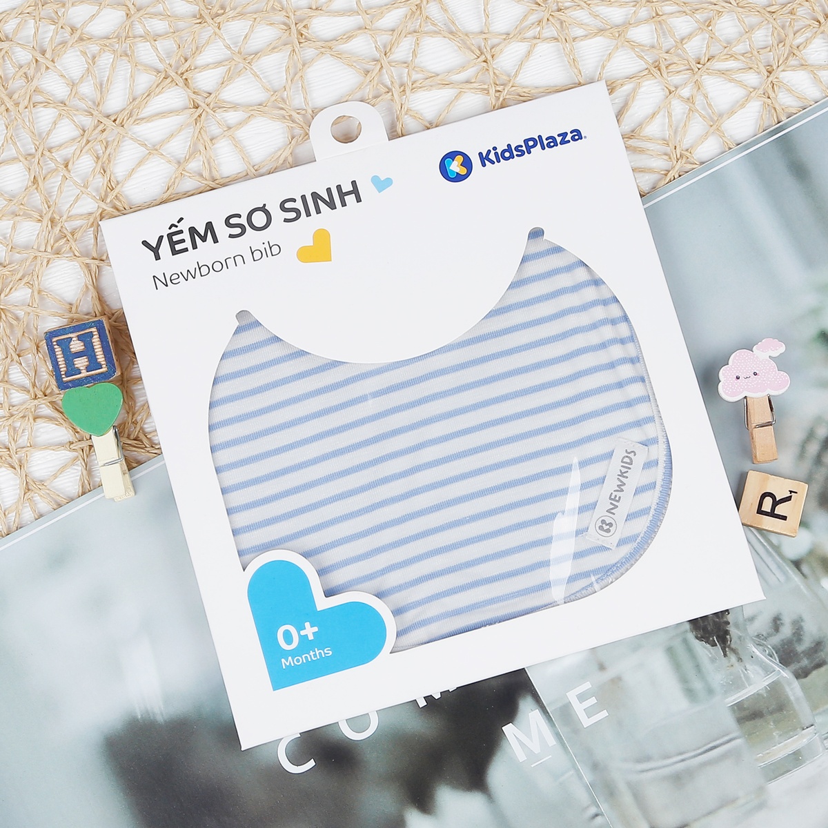 Yếm tròn Otis bé trai kẻ xanh KidsPlaza ND22T