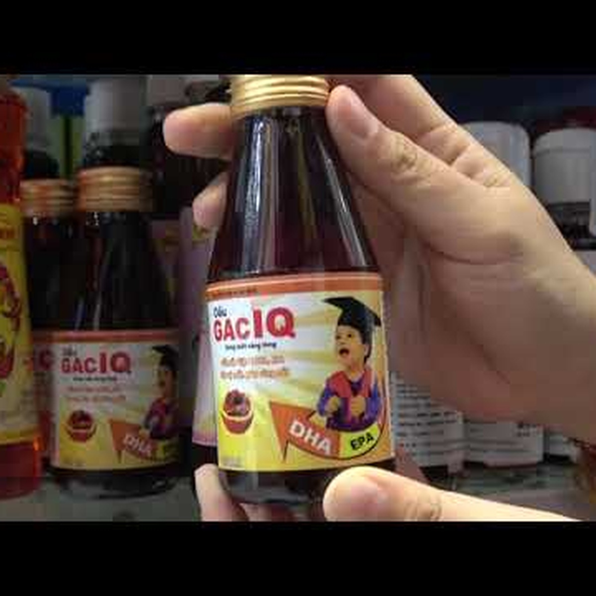 Dầu gấc IQ 150ml - video