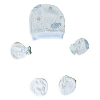 Set mũ và bao tay, bao chân nhiều họa tiết Muslin AC25 (Mẫu ngẫu nhiên)