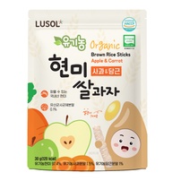 Bánh gạo lứt Lusol hình que vị táo, cà rốt 30g